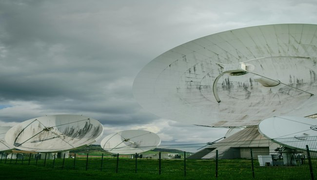 Opzetten van satellietnetwerken